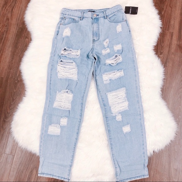 High-Rise Distressed Jeans — NWT - Picture 3 of 4